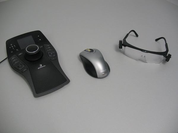The different interaction devices: (left) SpacePilot Pro, (middle) standard mouse, and (right) head tracking.